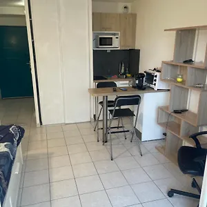 Appartement Avec Place De Parking A La Timone, Marseille