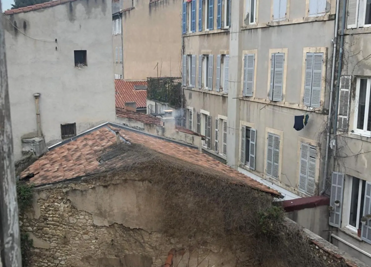 Au Calme A Marseilleアパートメント アパート マルセイユ
